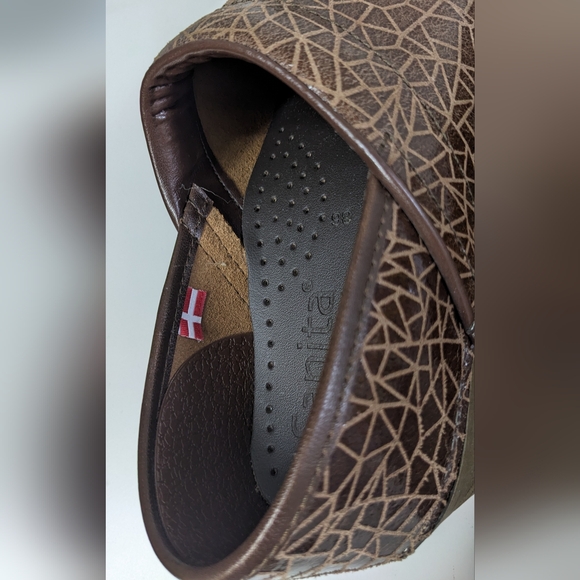 Sanita Danish Clogs Size 36 - Picture 2 of 9